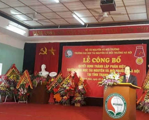 Công bố quyết định thành lập Phân hiệu Trường Đại học Tài nguyên và Môi trường Hà Nội tại tỉnh Thanh Hóa